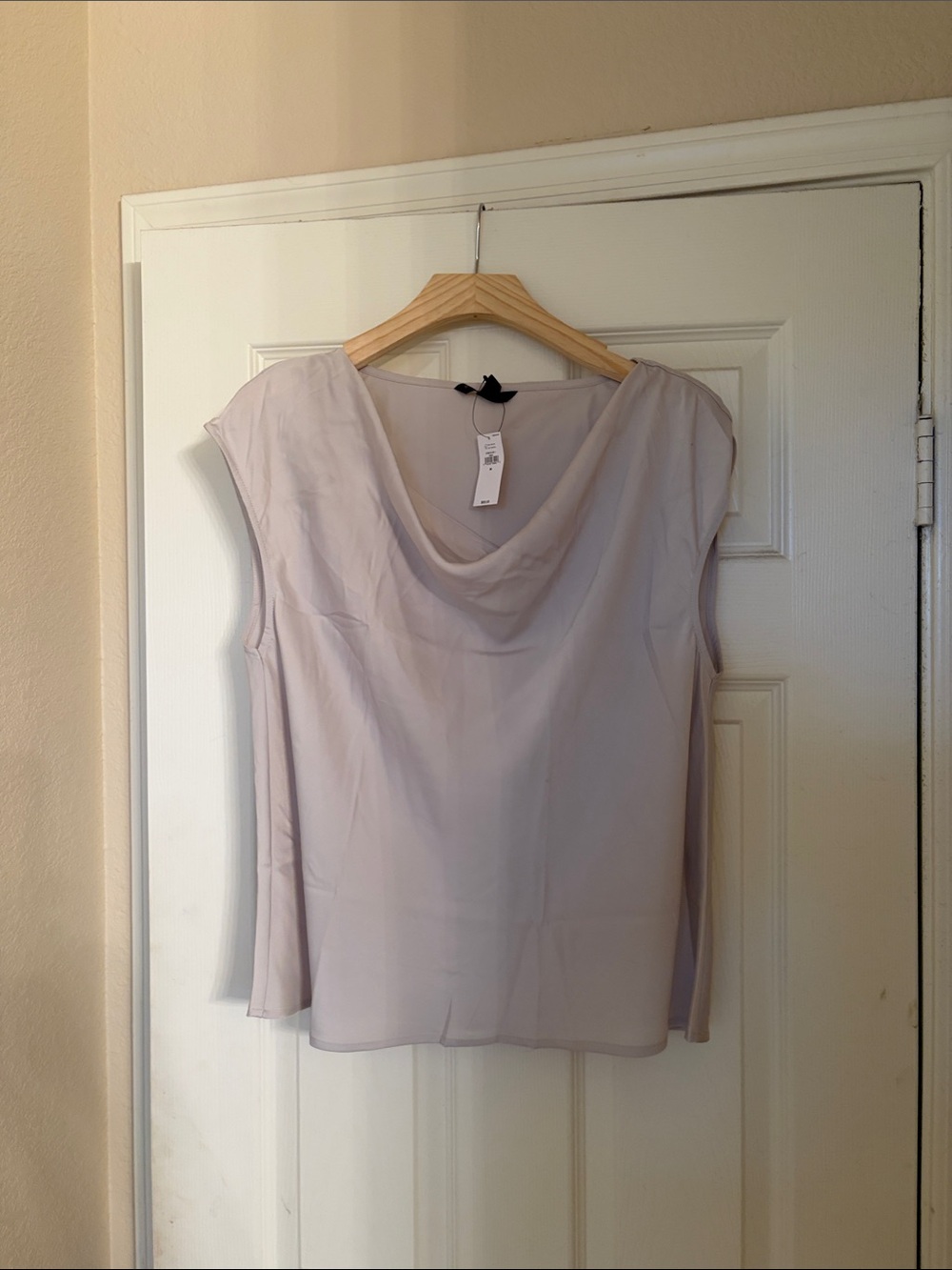 Banana Republic Factory Sleeveless Cowl Neck Blouse - Light Mauve